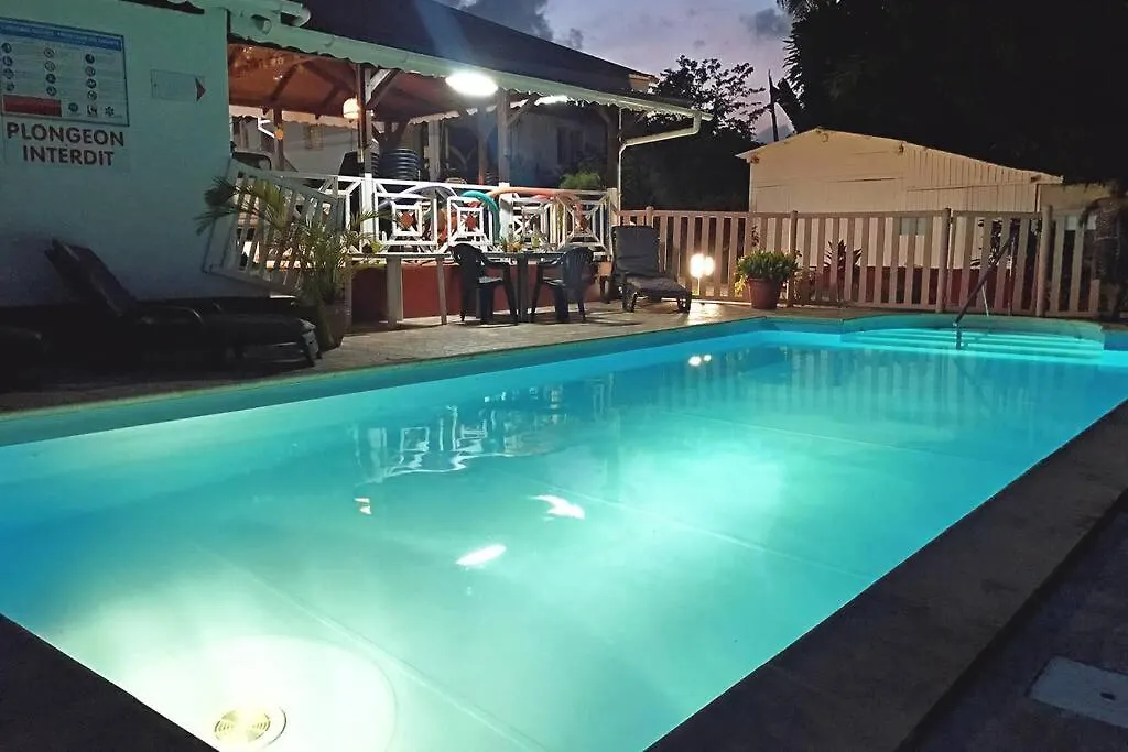 La Rose Apartment Lamentin 0*,  Guadeloupe